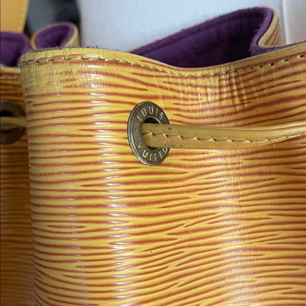 Louis Vuitton Vintage Bucket Bag add Guitar Strap to Crossbody! Authentic As Is - Picture 10 of 17